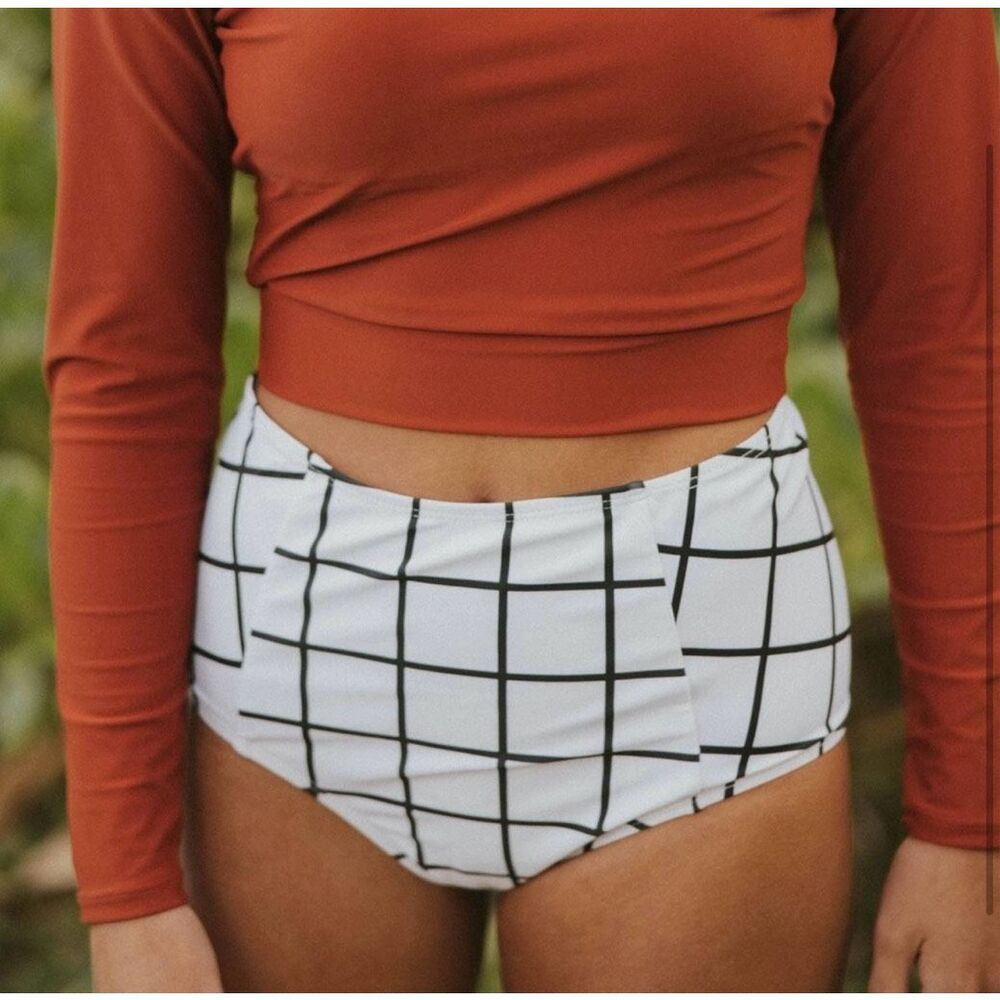 Kona Sol Rust and White Checkered Bikini